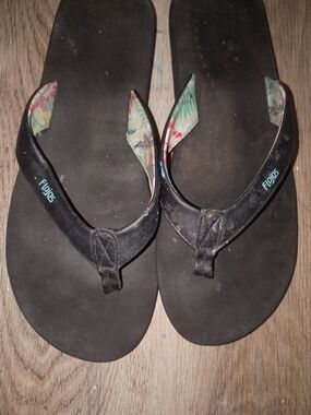 Flojos Black Flip Flop Sandals with Floral Lining
